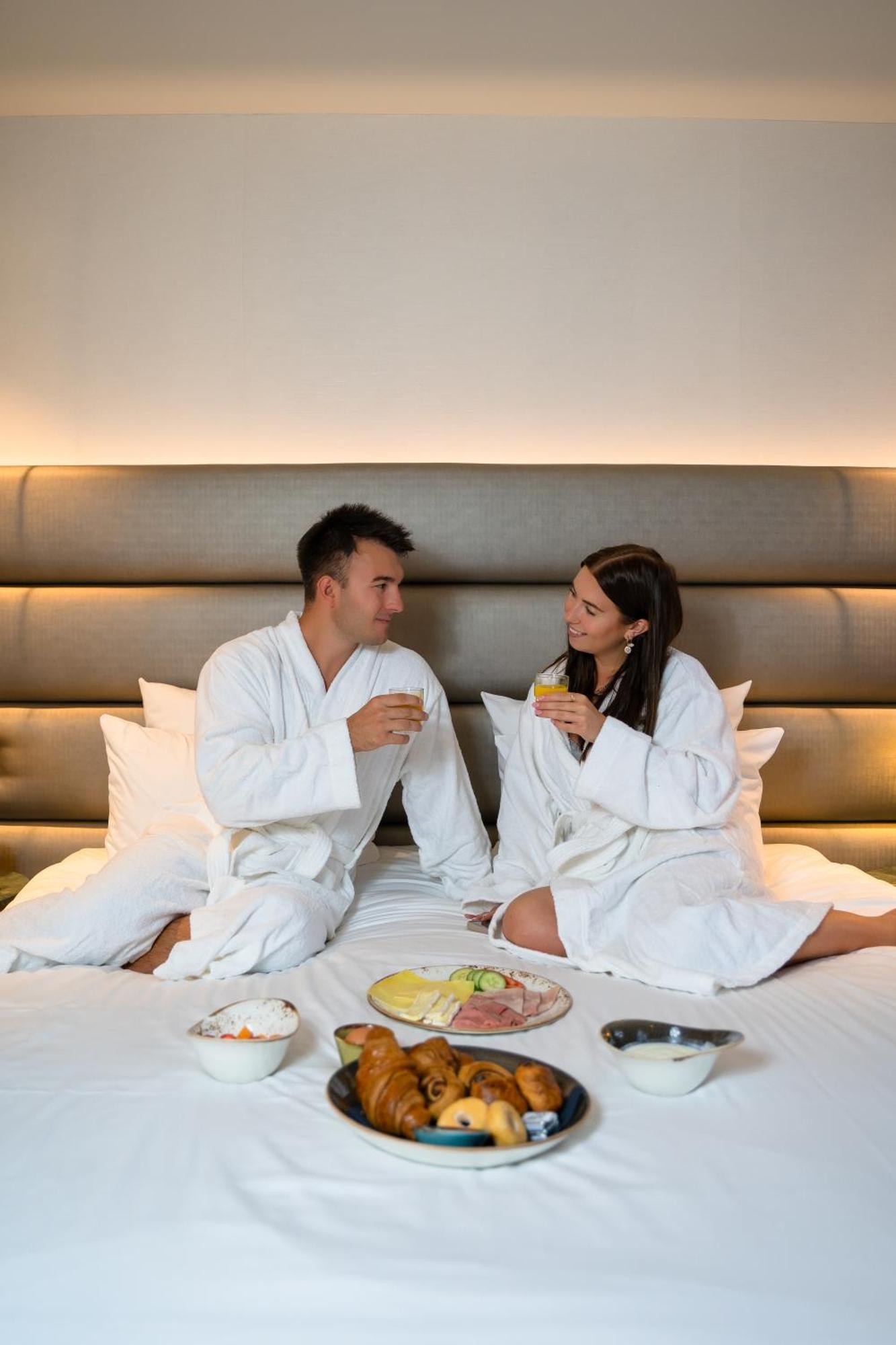 Boutique Hotel Corona La Haye Chambre photo