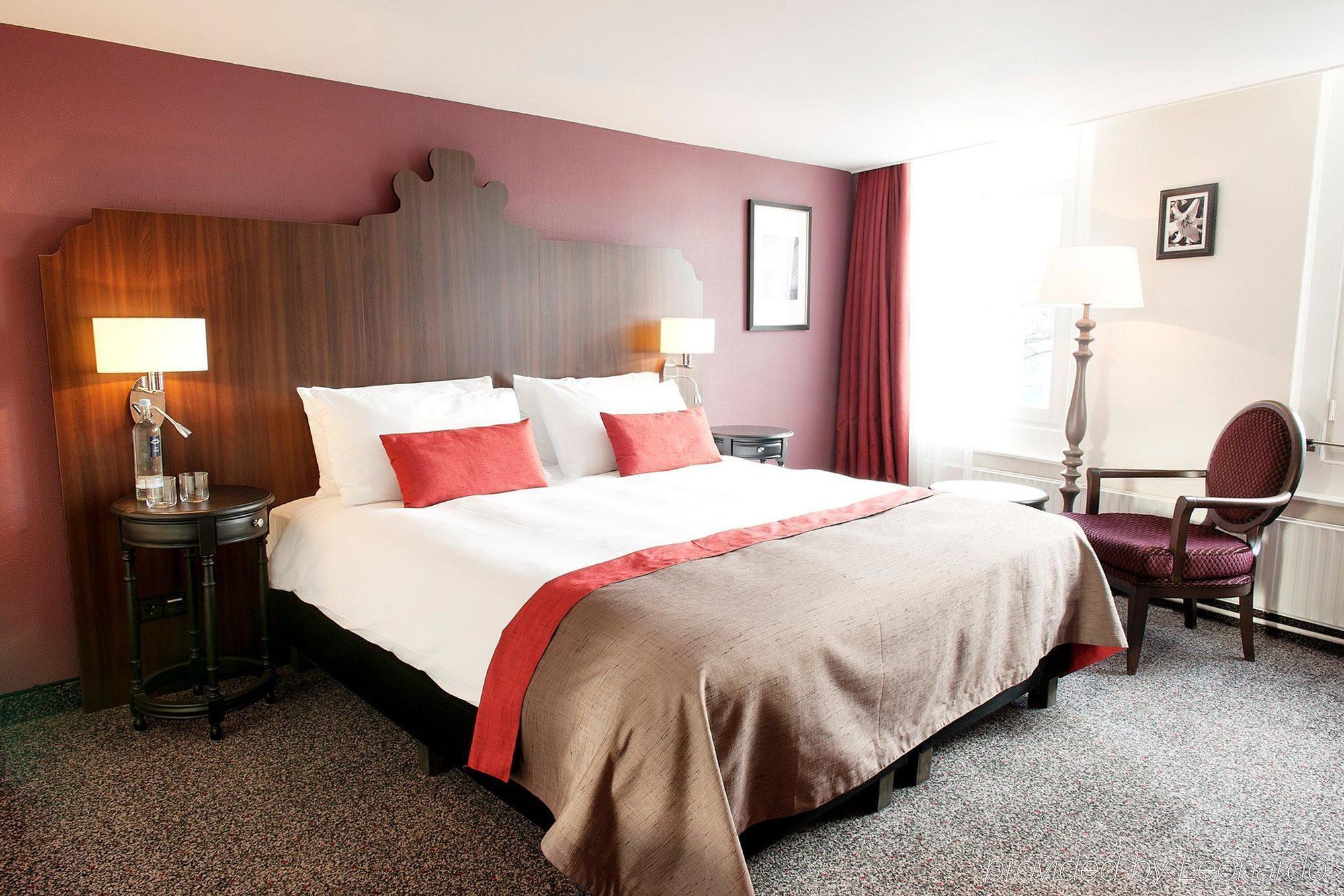Boutique Hotel Corona La Haye Extérieur photo